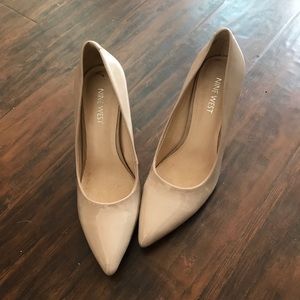 Nine West shiny closed toed heels